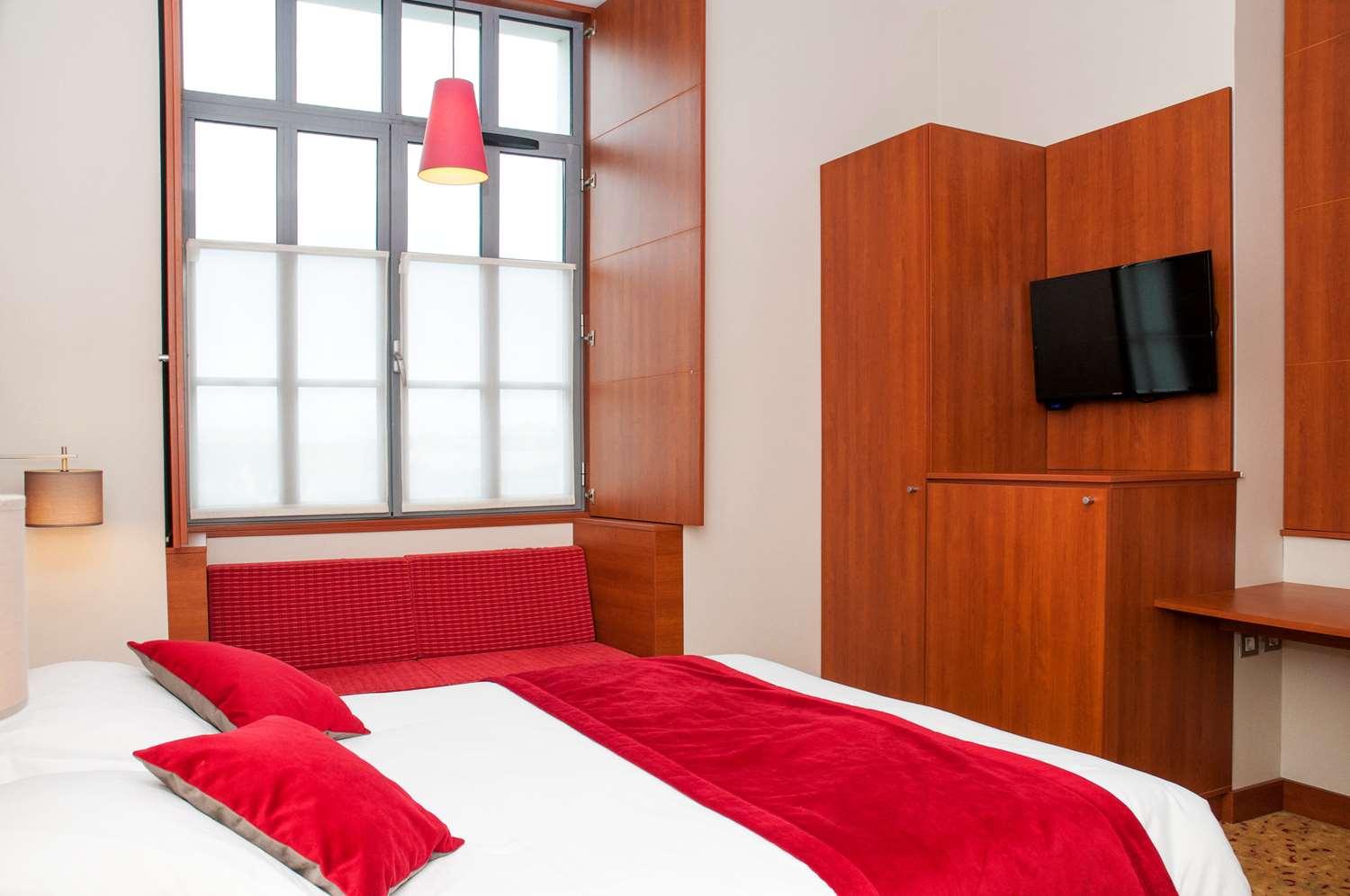 Best Western Plus Hotel Colbert Chateauroux Luaran gambar