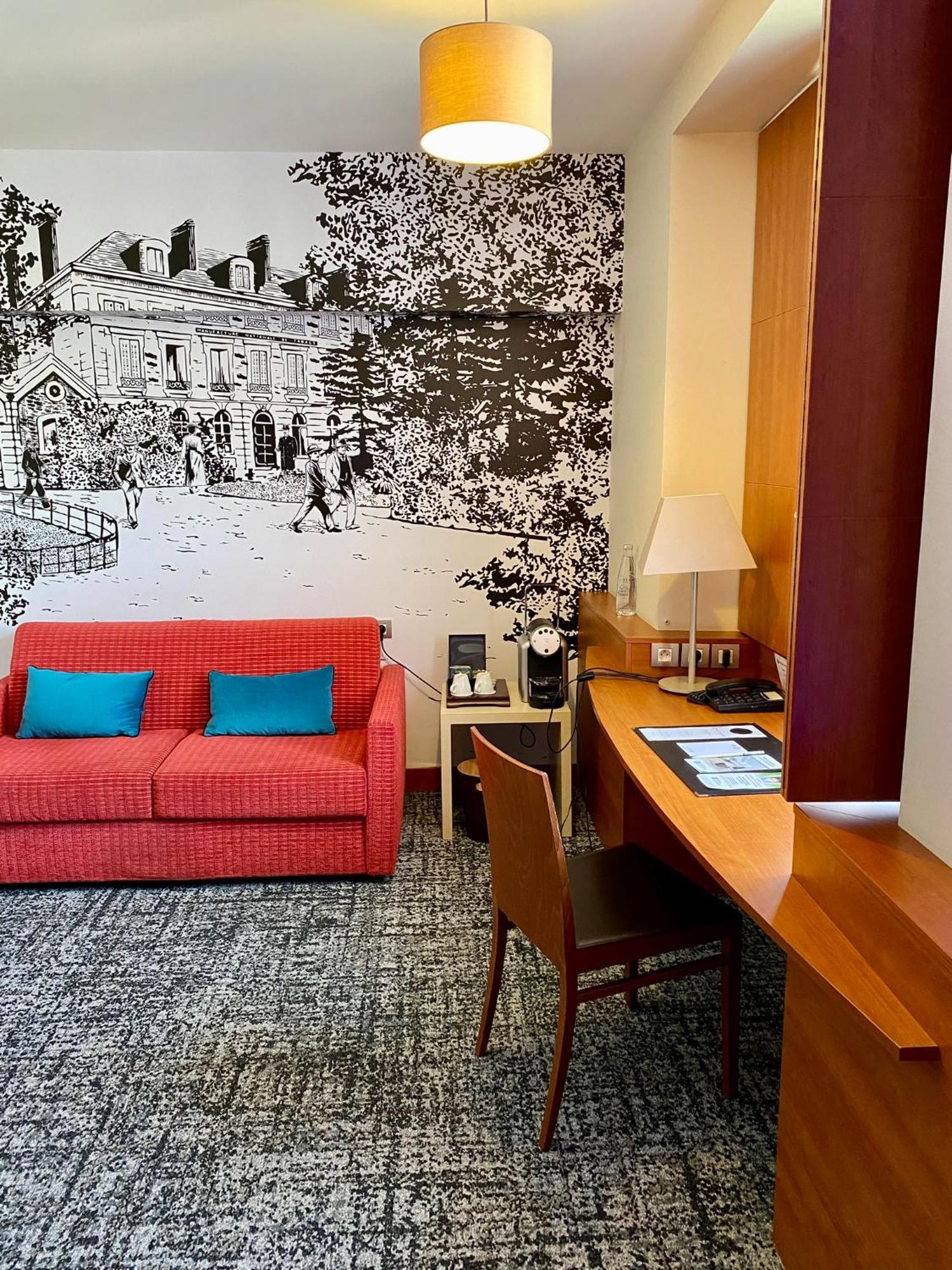 Best Western Plus Hotel Colbert Chateauroux Luaran gambar
